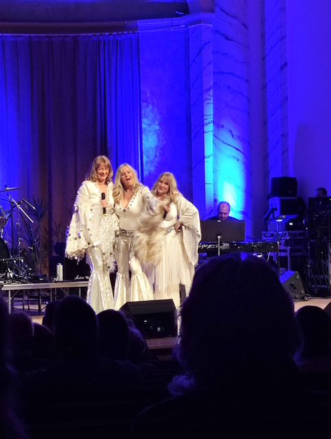 Donna and the Dynamos
